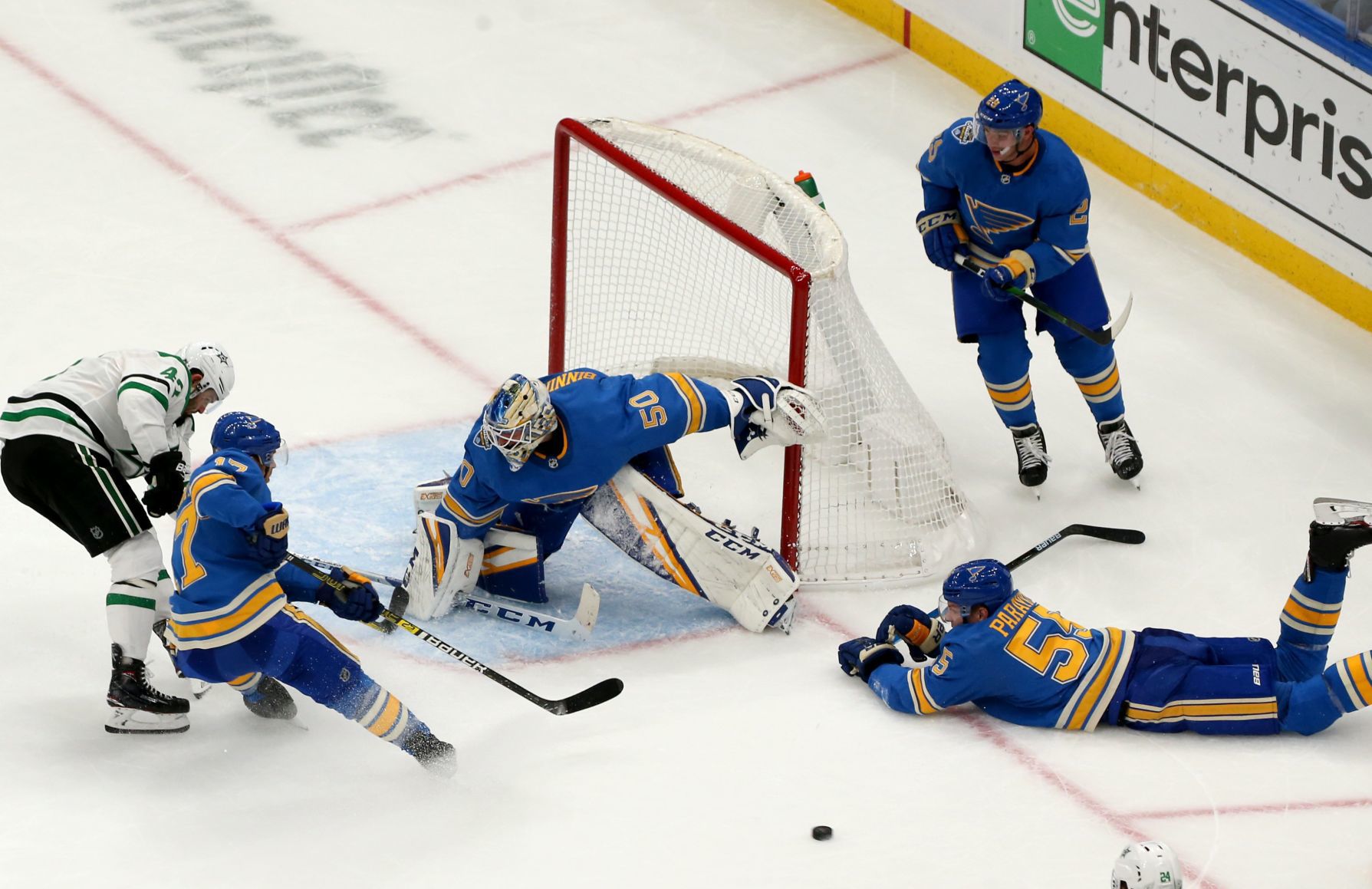 Blues host Stars